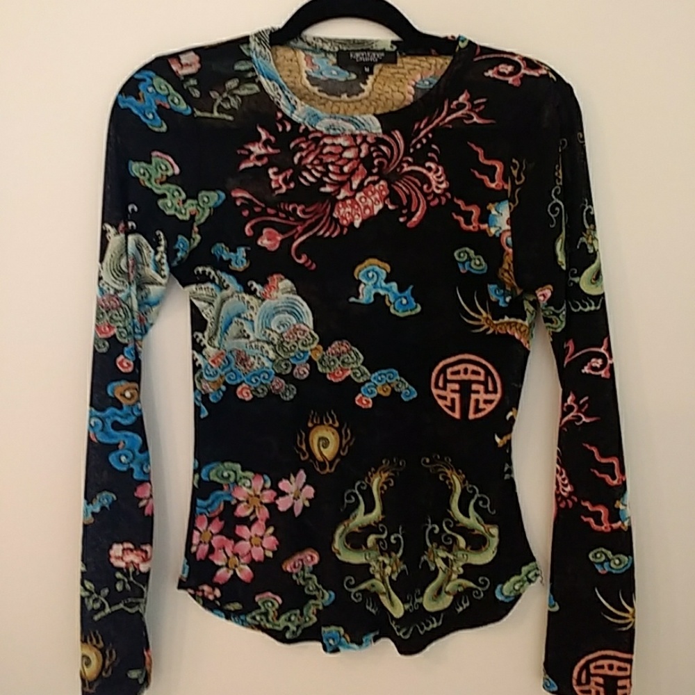 Cute Asian print top